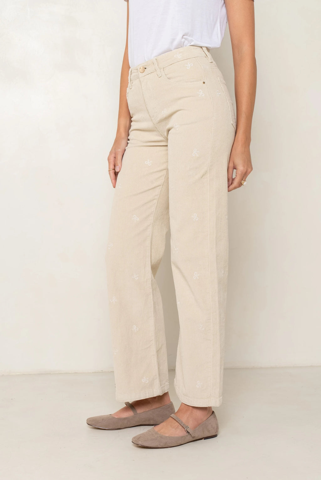 Pantalón terciopelo con lazos